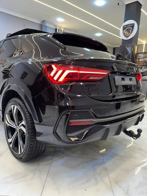 Audi Q3 2021 