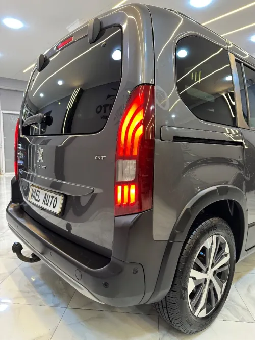 Peugeot Partner 2022 Refter
