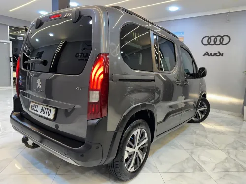 Peugeot Partner 2022 Refter