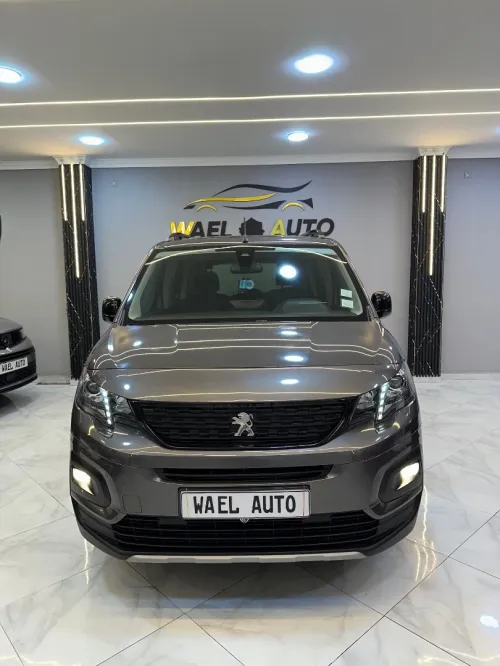 Peugeot Partner 2022 Refter