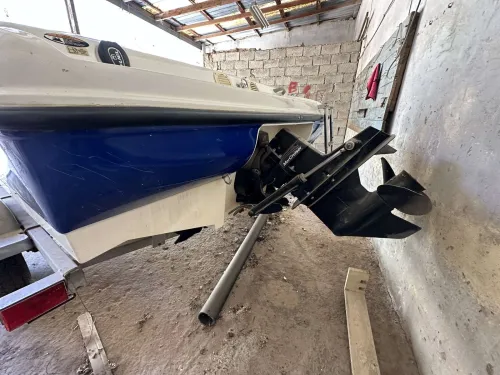 Glisseur 5m50 bayliner 135