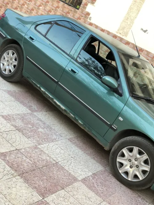 Peugeot 2002 2002 وثائق السيارة من أملاك الدولة