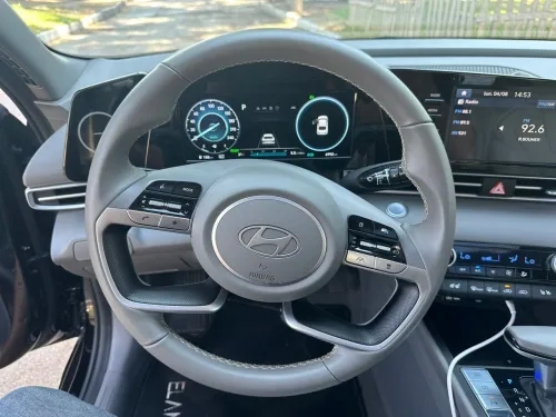 Hyundai Elantra 2025 Elantra