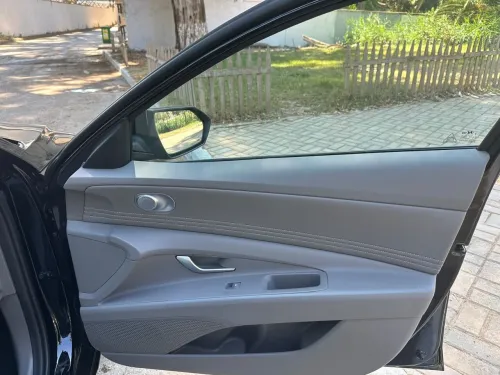 Hyundai Elantra 2025 Elantra