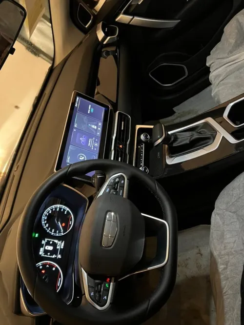 Geely Coolray 2025 Cheri