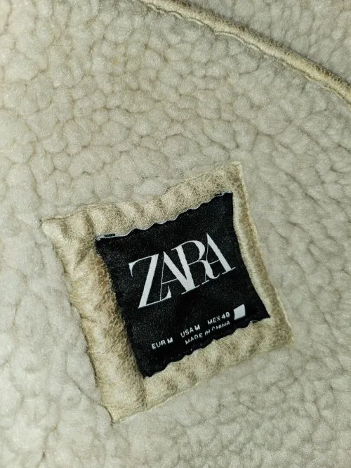 Vest zara
