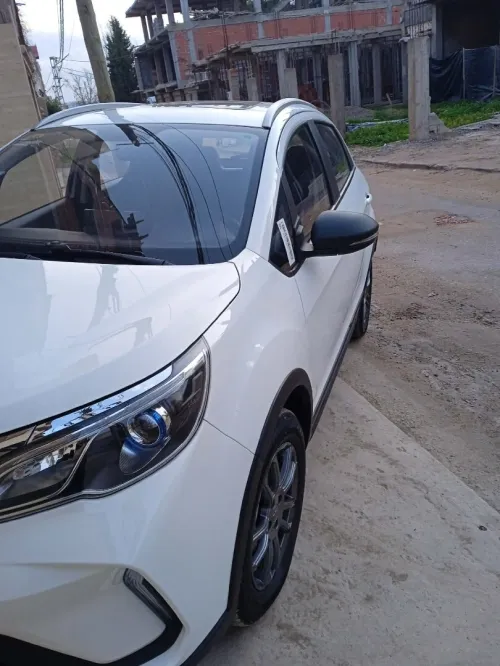 Livan X3 Pro  2025 Geely