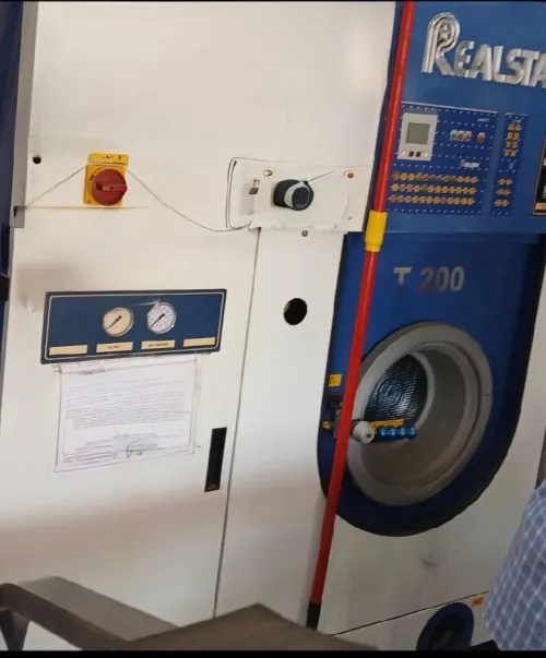   Machine à sec Real star T200 très bon état 