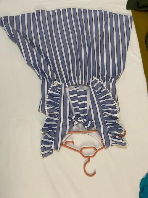 Une jolie robe tissu qualité chaba