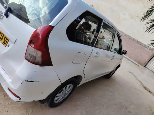 Toyota Avenza 2013 Avenza