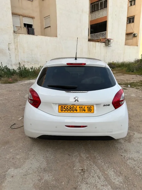 Peugeot 208 2014 Allure