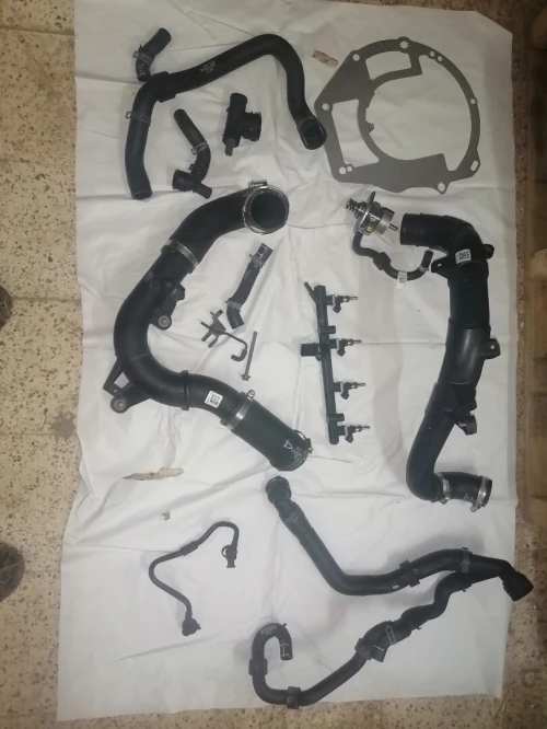 Pièce neuf et moteur 2.0 tsi en marche avec un problème interne