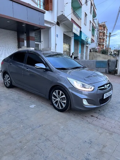 Hyundai Accent RB  4 portes 2014 