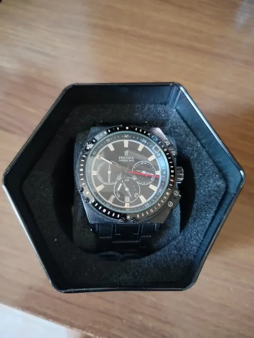 Horloge de main 