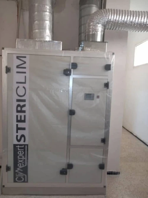 ARMOIRE DE TRAITEMENT D'AIR POUR BLOC OPERATOIRE