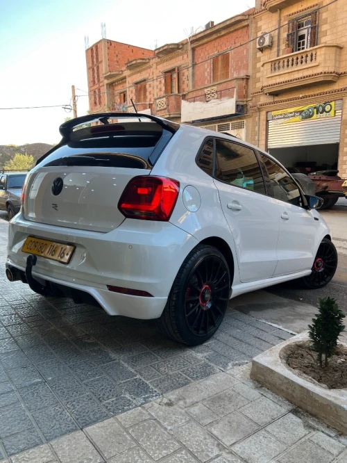 Volkswagen Polo 2016 