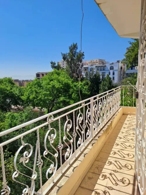 Location Appartement Niveau de villa F4 Alger Hydra
