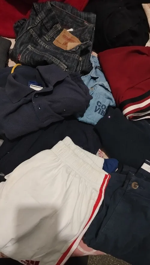 Vêtements d'occasion