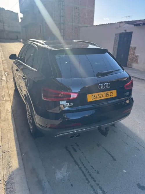 Audi Q3 2013 Off Road