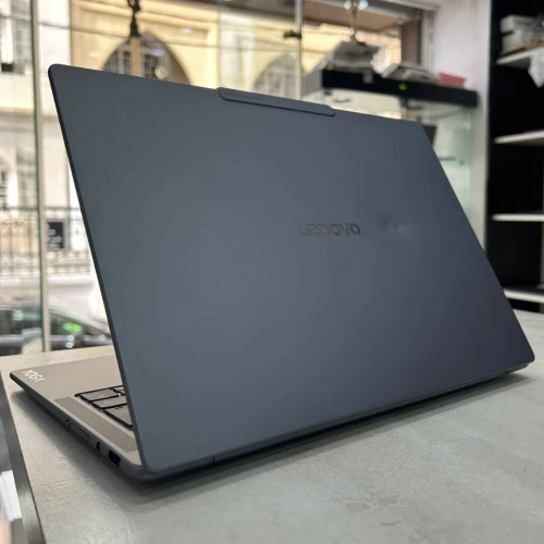 Lenovo Yoga Slim 7 13 pouce Ultra 5 226V 16 Go LPDDR5X 512 Go SSD NVMe