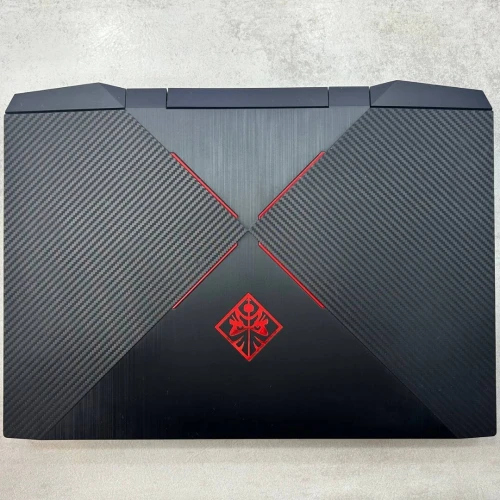 HP Omen 15 Gaming 15,6 pouce 144 Hz i5-9300H 16 Go DDR4 256 Go SSD NVMe RTX 2060 6 Go GDDR6