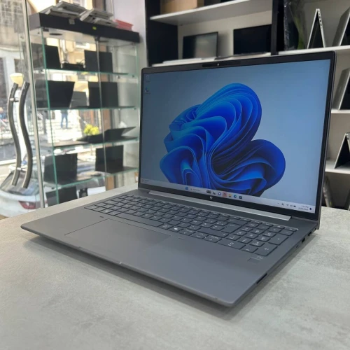 Hp ZBook X G1 i16 16 pouce workstation Ultra 9 285H 32 Go DDR5 512 Go SSD NVMe NVIDIA RTX PRO 1000 AI Boost intégré