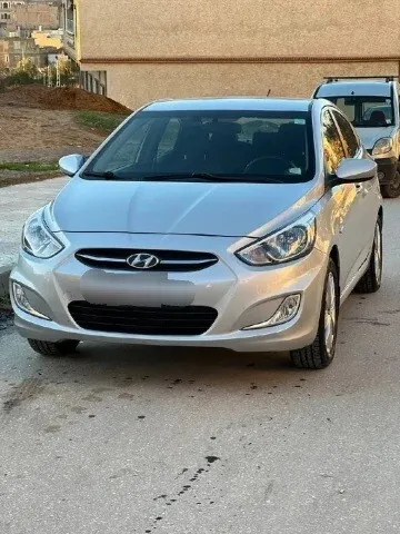 Hyundai Accent RB  4 portes 2017 GL+