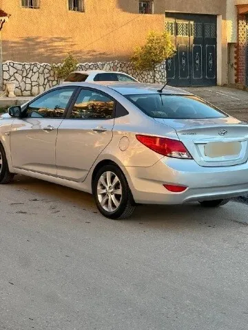 Hyundai Accent RB  4 portes 2017 GL+