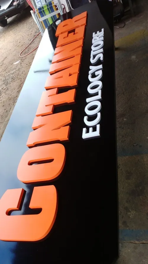 panneau publicitaire Fabrication lettre boîtier lumineux lettre forex alucobond