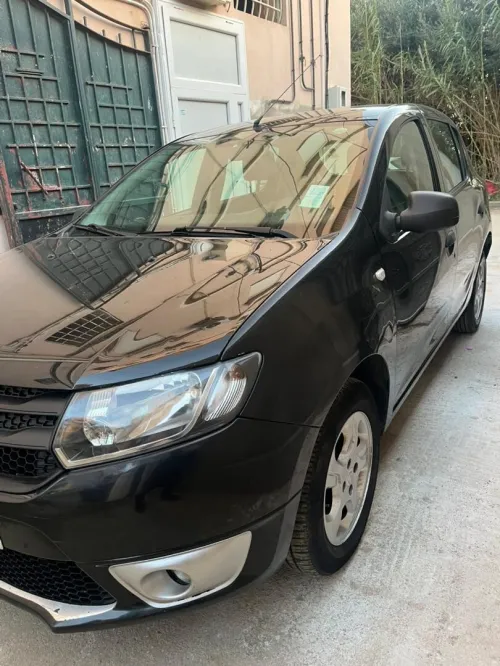 Dacia Sandero 2015 Laureate 