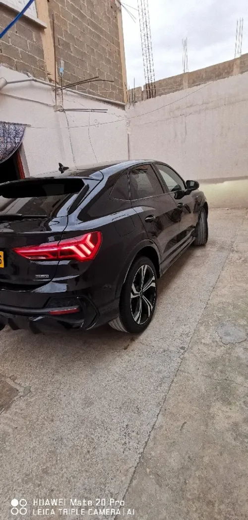 Audi Q3 2024 S line quattro