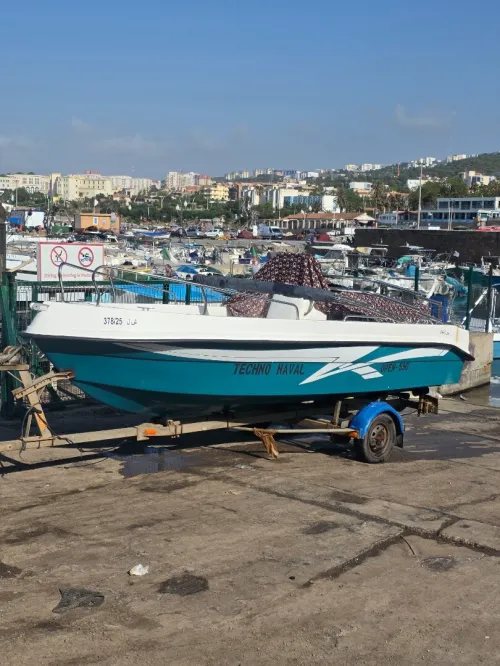 Polyor 5.50m  yamha 40 CH