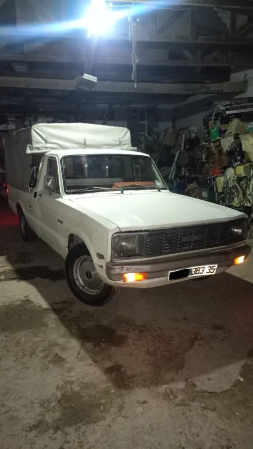 Mazda 1600 bachi 1983 
