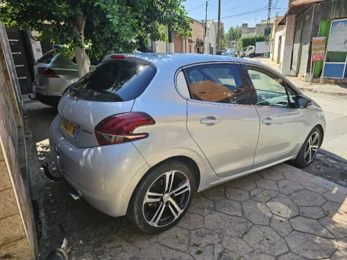 Peugeot 208 2017 GT Line