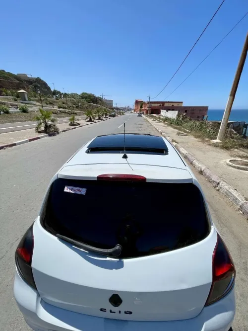 Renault Clio 3 2010 Exception