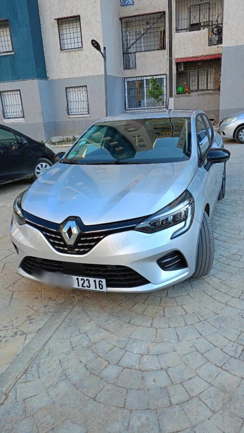 Renault Clio 5  2023 E tech