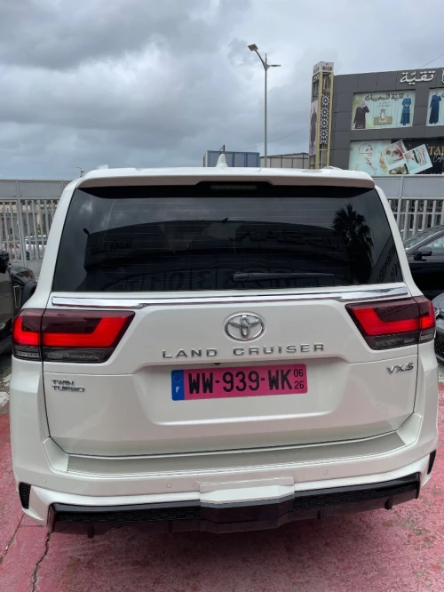 Toyota Land Cruiser  2026 Vxs