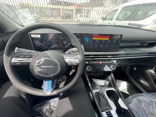 Hyundai TUCSON 2025 
