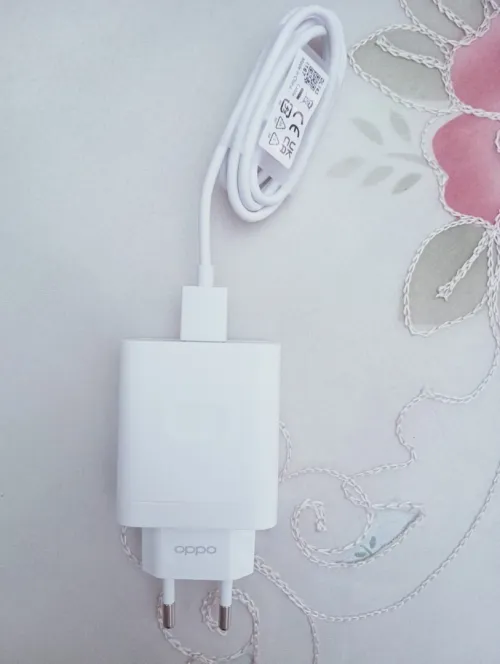 Chargeur OPPO fast charge 33 W