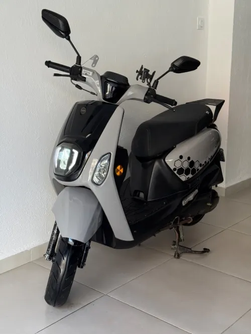 Vms Estate x 2024
