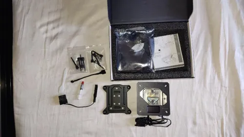 Block CPU Intel et AMD / block SSD nvum M2/ les raccords