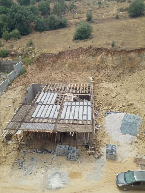 Travaux de bâtiments villas et maçonnerie, aménagement appartement retrouvé au SKIKDA
