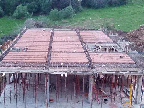 Travaux de bâtiments villas et maçonnerie, aménagement appartement retrouvé au SKIKDA
