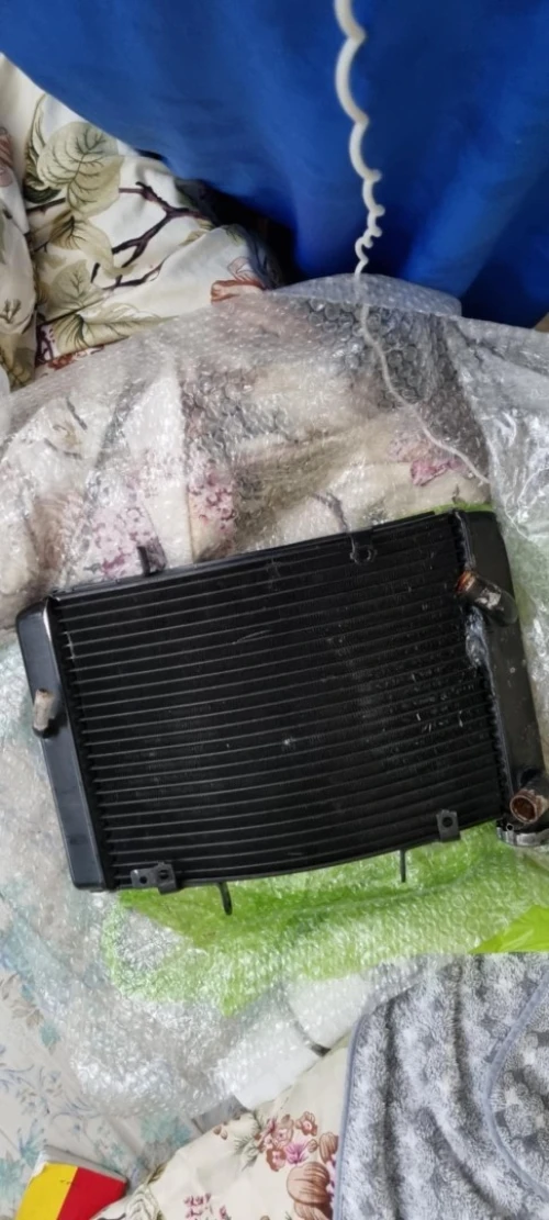 Triumph street triple 675 radiateur