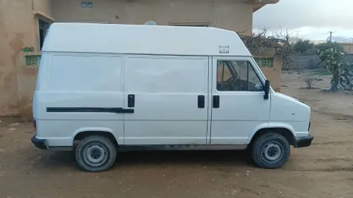 Peugeot J5 1990