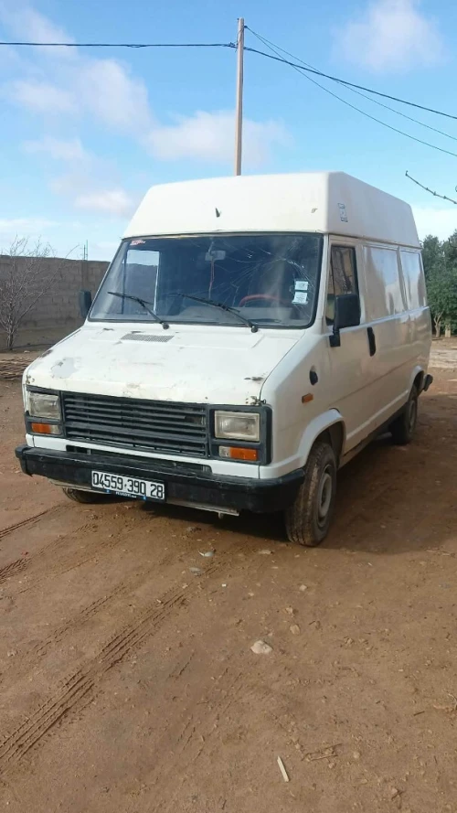 Peugeot J5 1990