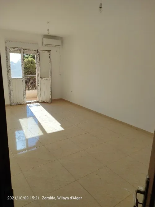Location Appartement F4 Alger Staoueli