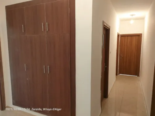 Location Appartement F4 Alger Staoueli