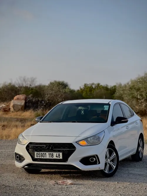 Hyundai Accent RB  4 portes 2018 Accent RB  4 portes