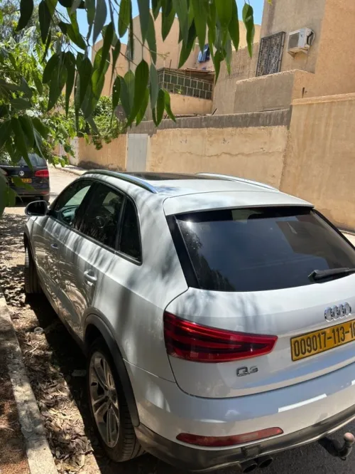 Audi Q3 2013 Off Road